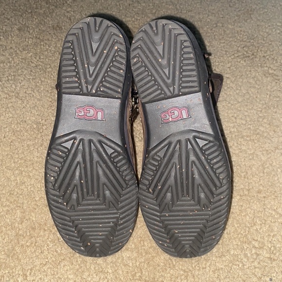 Boots - Picture 5 of 5